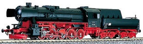 [Lokomotivy] → [Parn] → [BR 52] → 02270: parn lokomotiva ern s ervenm pojezdem a kouovmi plechy