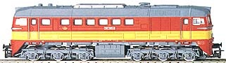 [Lokomotivy] → [Motorov] → [BR 120] → 02562: dieselov lokomotiva erven se lutm vstranm psem, edou stechou a pojezdem