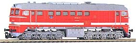 [Lokomotivy] → [Motorov] → [BR 120] → 02565: dieselov lokomotiva erven s blm pruhem, edou stechou a pojezdem, nkladn lokomotiva