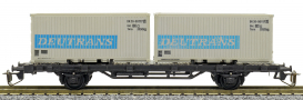 [Nkladn vozy] → [Nzkostnn] → [2-os Sm] → [0]4520: nkladn ploinov vz ern se dvma 20′ kontejnery „DEUTRANS“, pozdji „DDR-CONT“